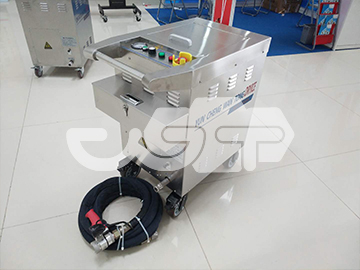 鄆城萬(wàn)通WT一75OB型干冰清洗機(jī)