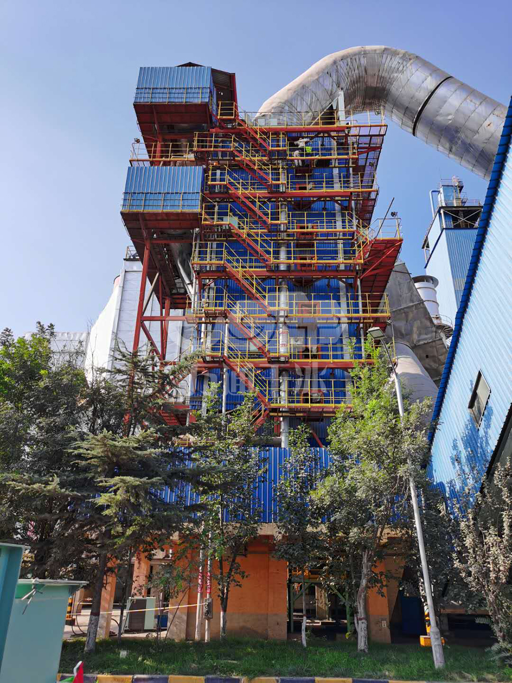 干冰清洗余熱鍋爐為什么可以做到對(duì)管束的無(wú)損清潔？