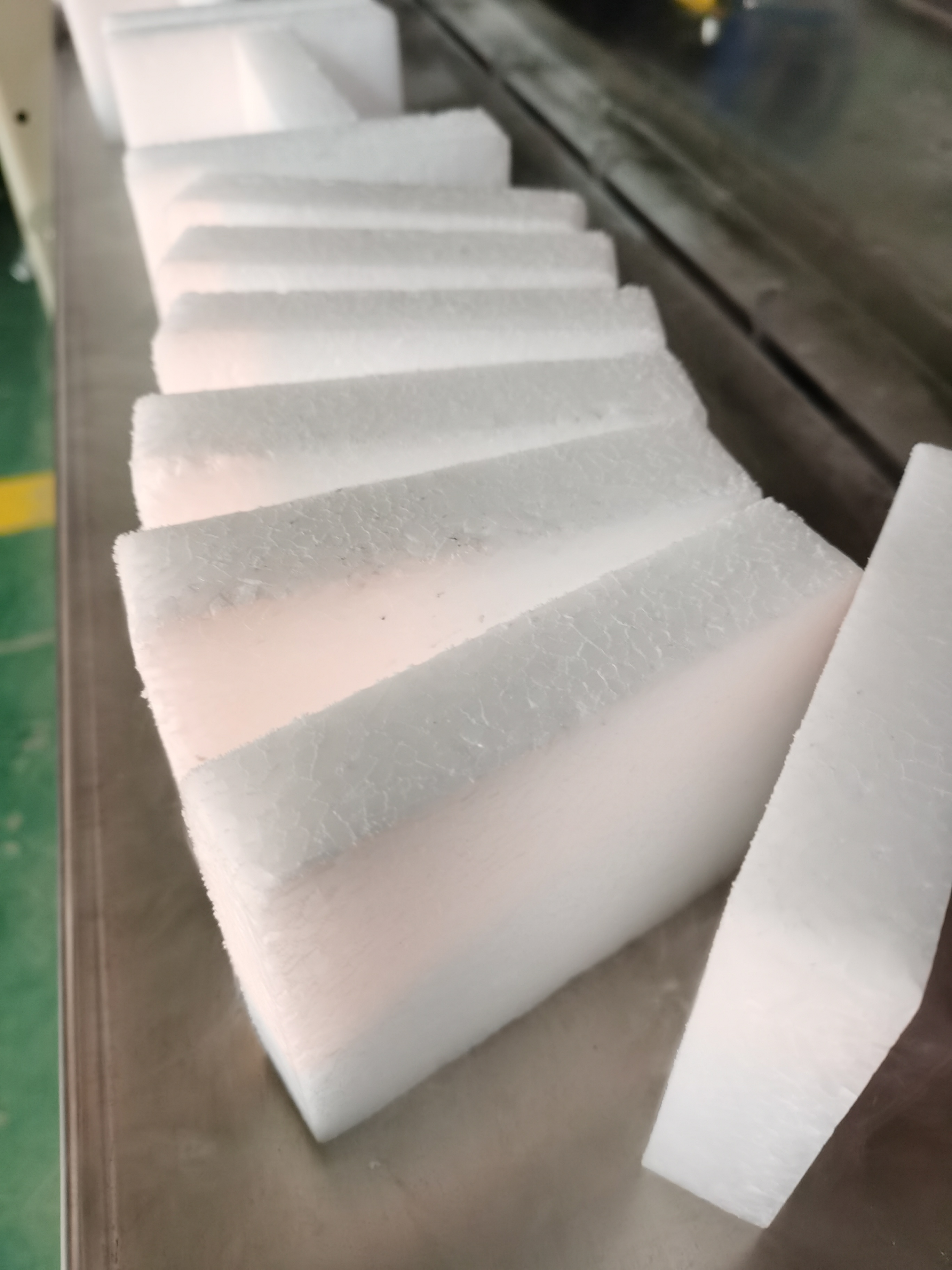 干冰機(jī)如何進(jìn)行干冰生產(chǎn)