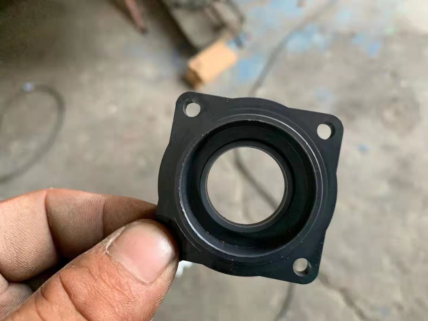 干冰清洗機除毛刺的原理，以及性能實現(xiàn)