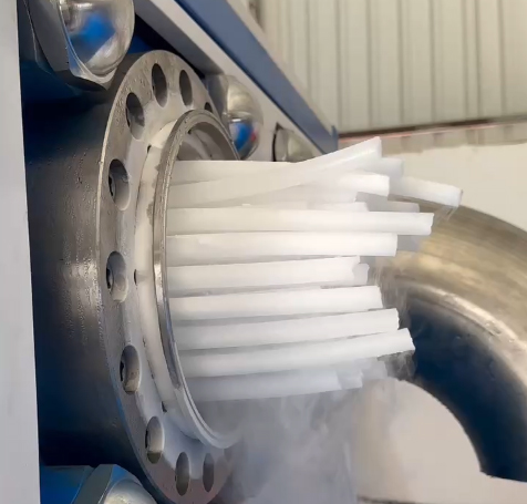 干冰在人工降雨中的卓越應(yīng)用