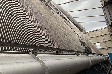 空冷島的清洗方法我們推薦干冰清洗